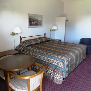 Stetson Village Inn